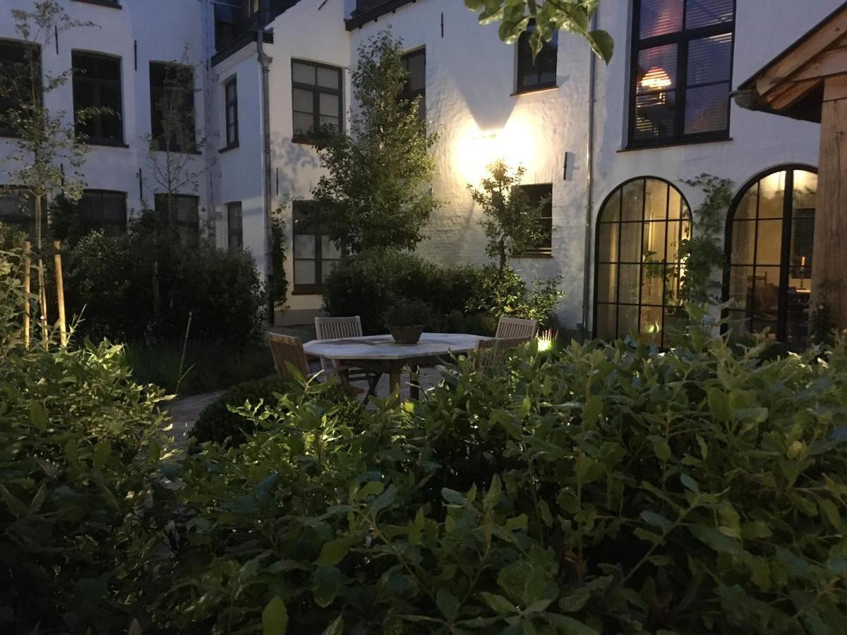The Herring'S Residence - Stylish Private Cottage With Breakfast In Historic Center - Adults-Only Brugge Eksteriør bilde